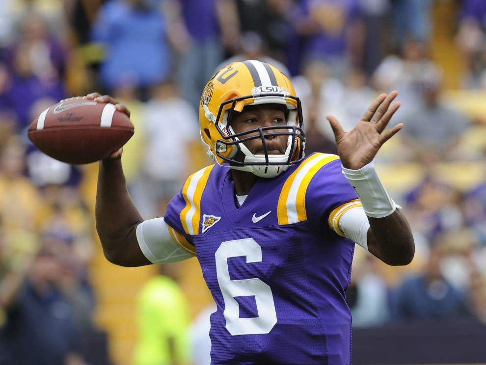 Spring game shows LSU QB battle is real _lowres