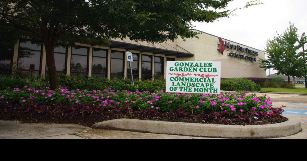 Gonzales gardeners learn floral design crafts Ascension