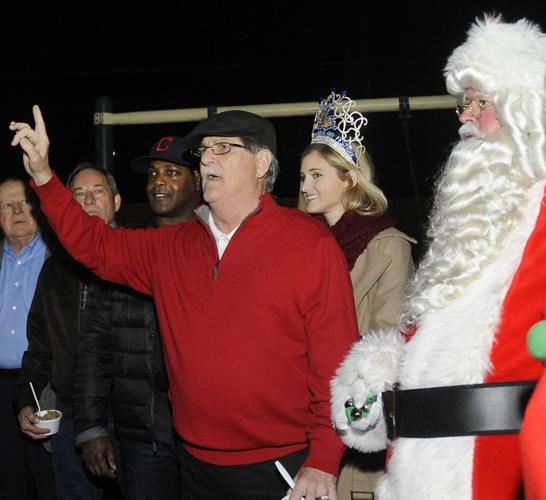 Gonzales lights up Jambalaya Park, Santa Ascension
