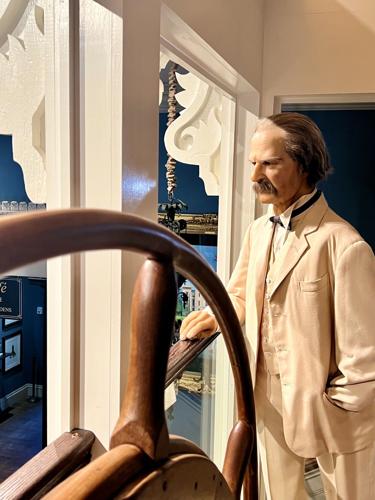 great river road museum 9