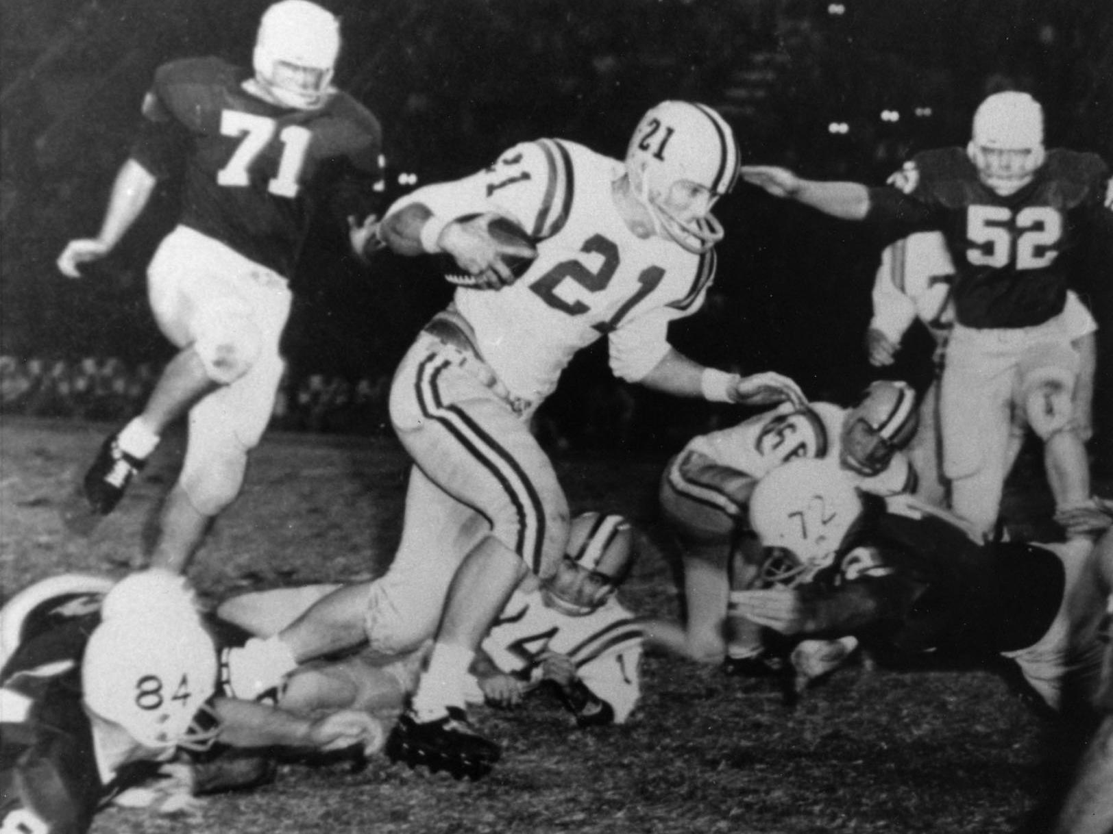 Reflecting On A Career Former Lsu Halfback Jerry Stovall S No 21