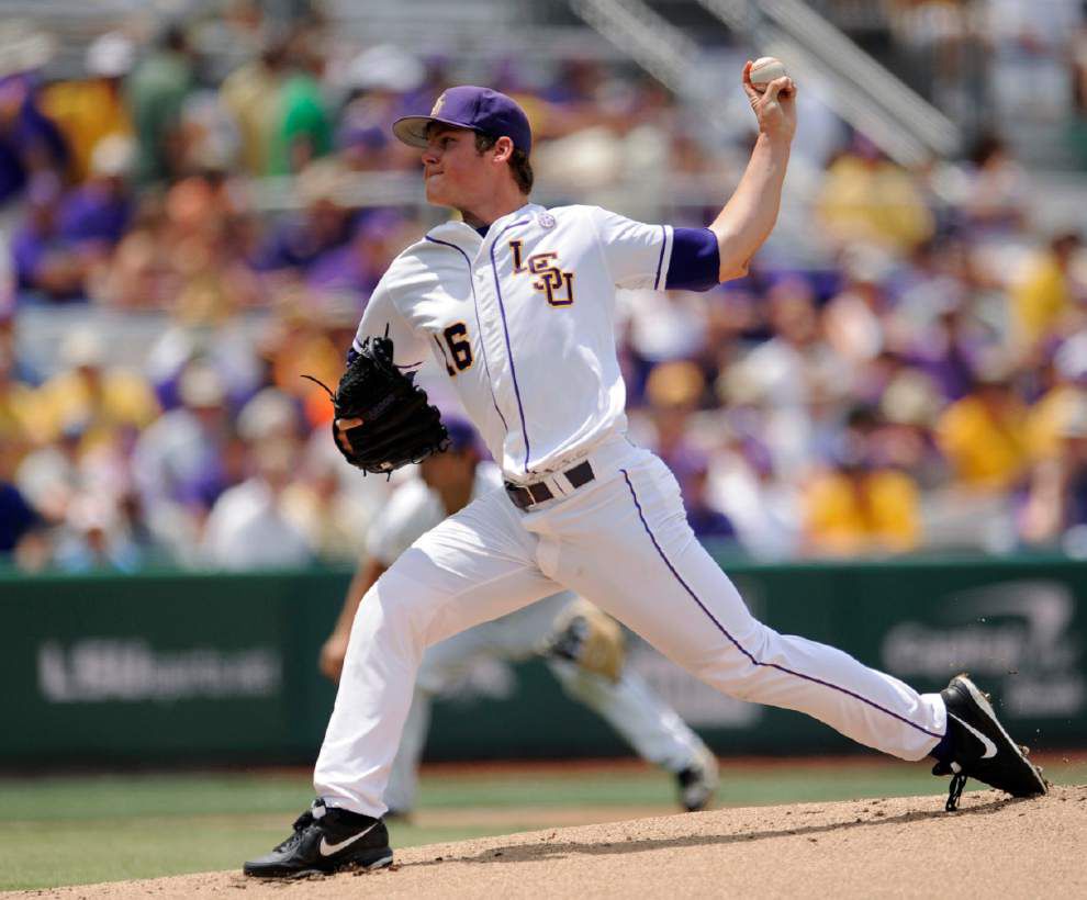 LSU defeats SLU 8-4 in Baton Rouge regional _lowres