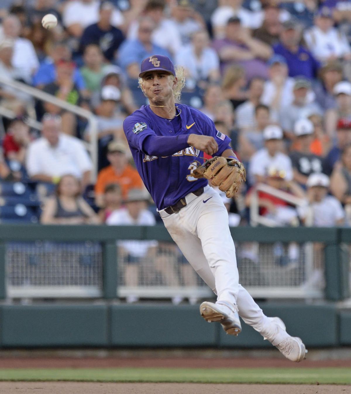 Back To Black Lsu S Paul Mainieri Not A Fan Of Kramer Robertson S Surprise Blond Look Lsu Theadvocate Com
