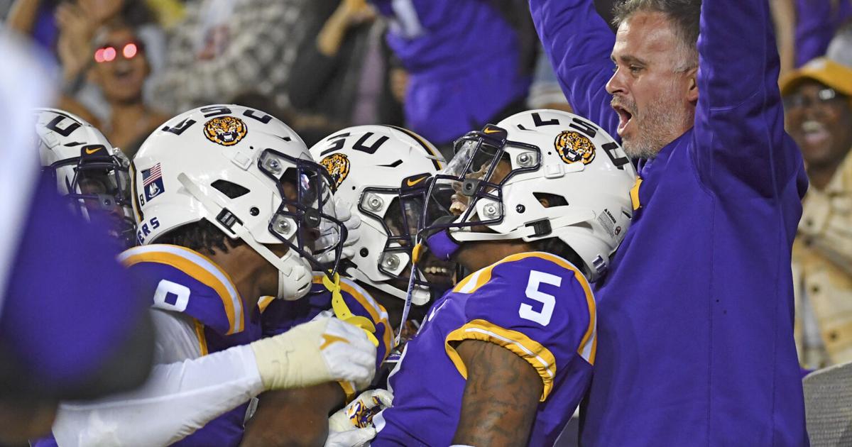 Last look at LSU bowl projections Even if the Tigers are eligible