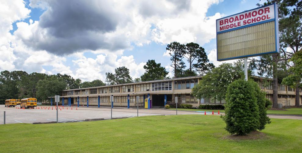 Plans to turn Broadmoor Middle into a visual and performing arts school