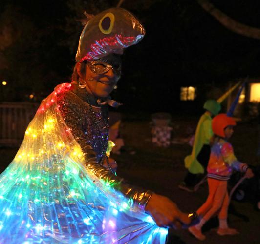 Southdowns, Spanish Town parades give Baton Rouge a chance to yell