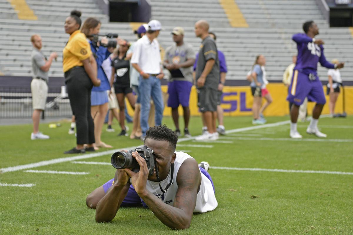 lsufootball.042117 HS 147.JPG
