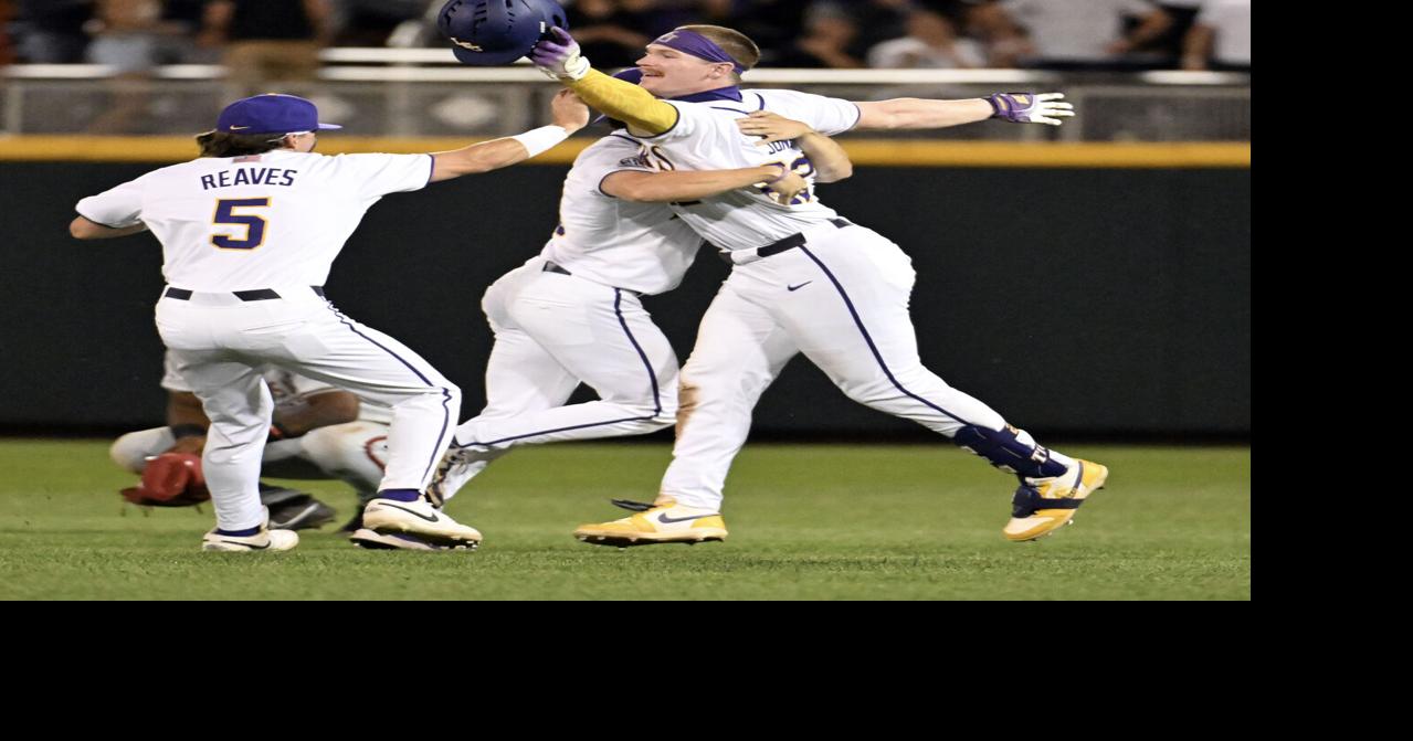 LSU's Jared Jones keeps the faith and Tigers get big CWS win | LSU ...