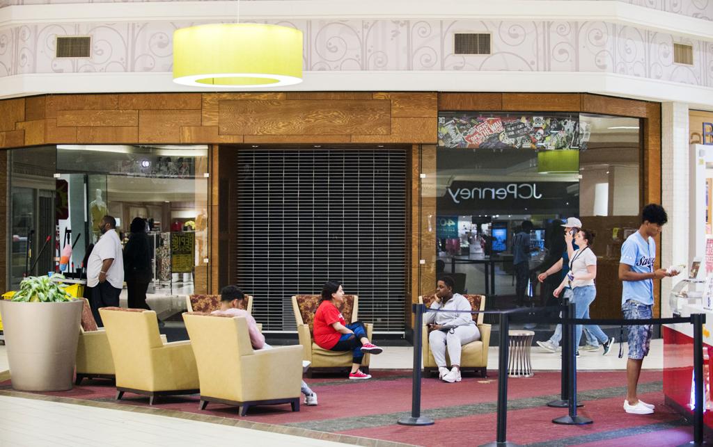 Acadiana Mall Changes Ownership Amid Struggling Retail Industry