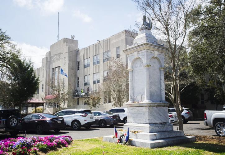 Louisiana Parish Votes to Remove 102-Year-Old Confederate Monument
