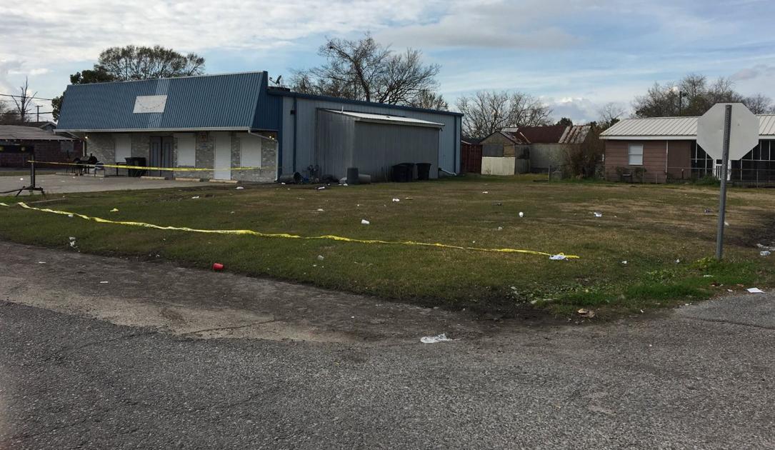 Lutcher Christmas Eve Shooting 2 Dead 2 Hurt Unanswered