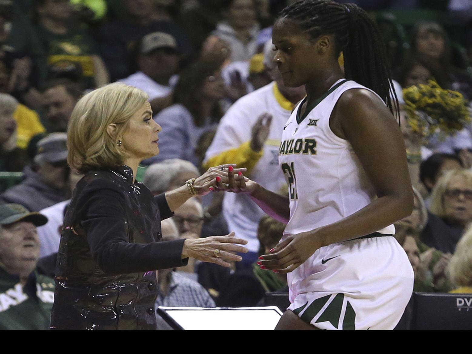 Kim Mulkey Kalani Brown And Moon Ursin Give Baylor S Final Four