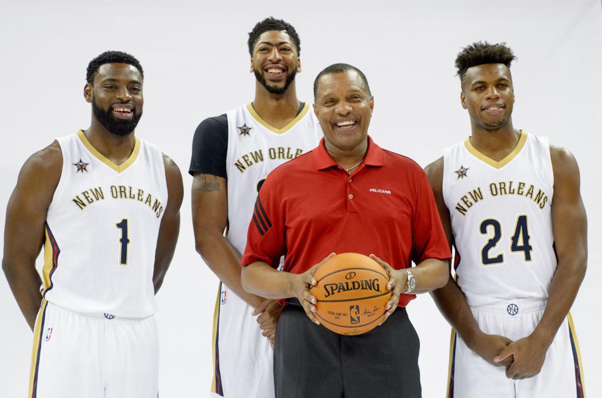 Pelicans004.JPG