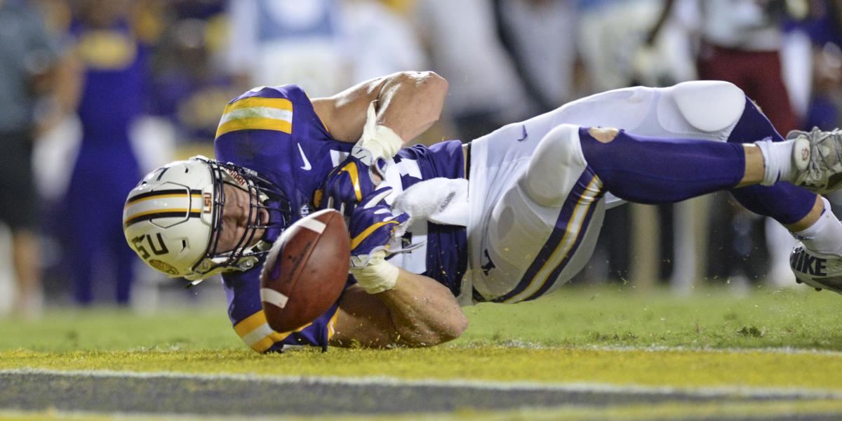 lsutroy.100117 HS 2930.JPG