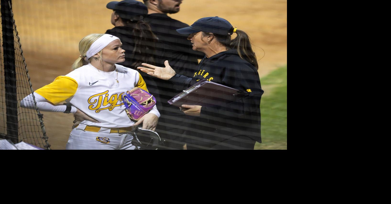 No. 17 LSU softball team can't hold four-run lead as No. 1 Tennessee stays unbeaten