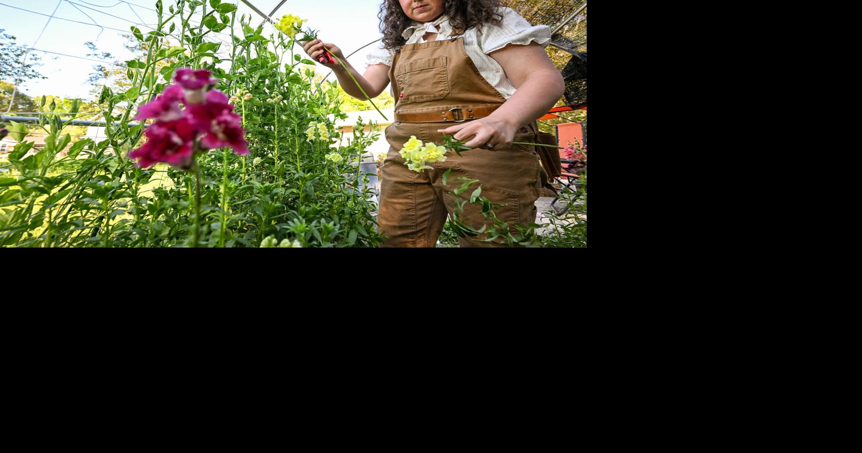 Baton Rouge micro flower farm lets brides pick their bridal bouquets by seed and watch them grow