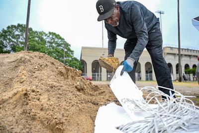 BR.sandbags.050625.02.JPG