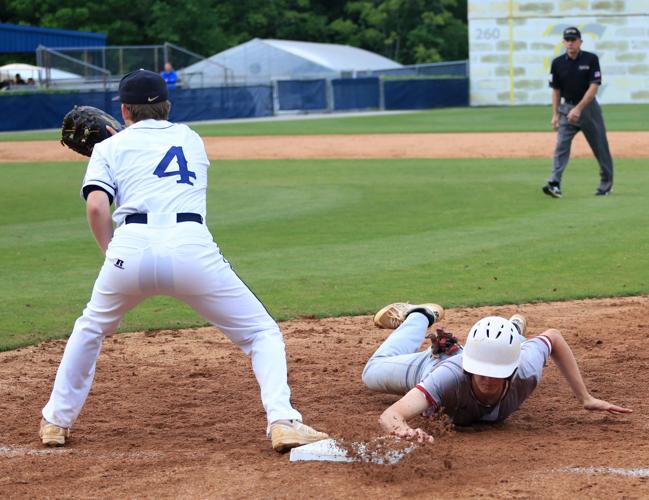 Baseball Dunham's Tiger 'sharks' feed on Episcopal pitching in 152