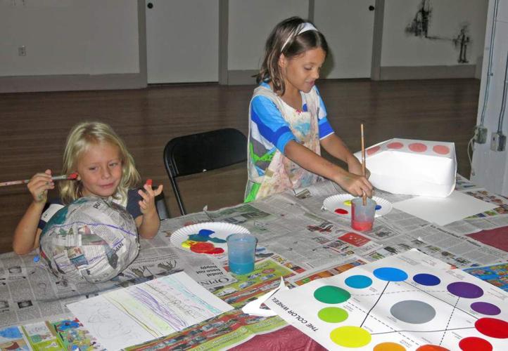 ‘Plates and Palettes’ teaches campers to have fun with their food