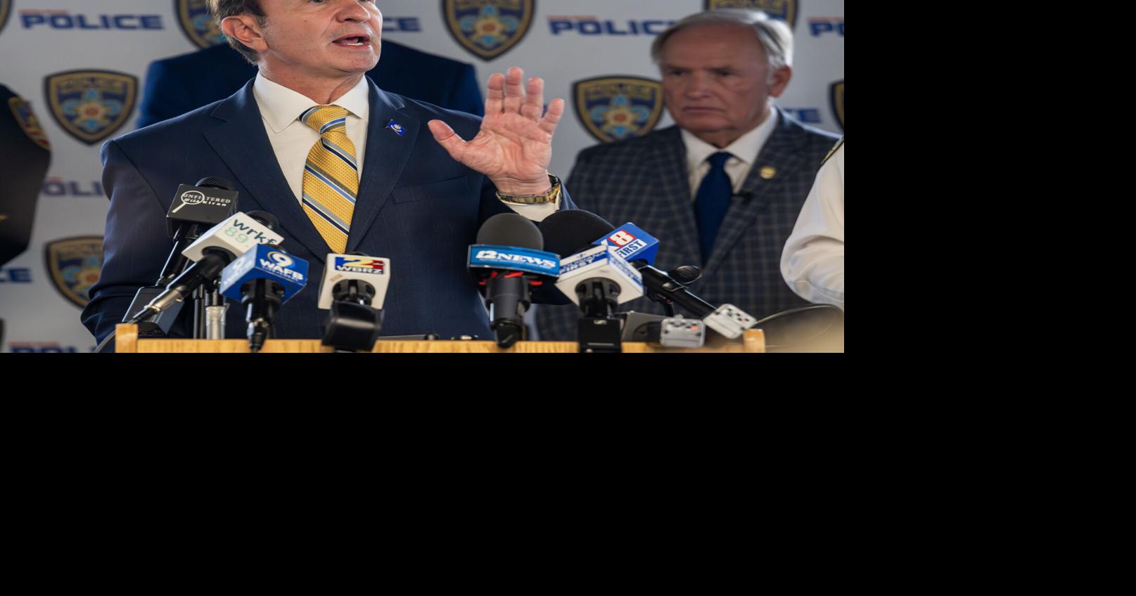 Louisiana Gov. Jeff Landry evacuates from White House Correspondents dinner