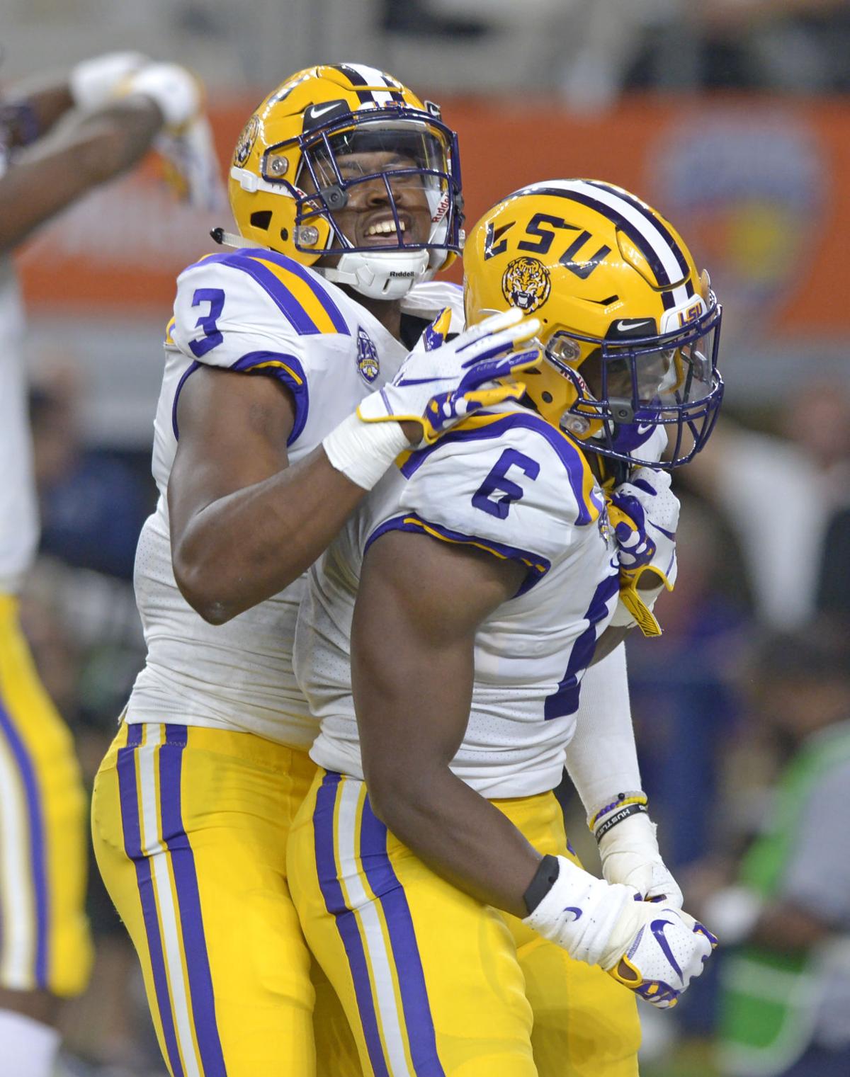 BR.lsumiami.090311_HS_2400