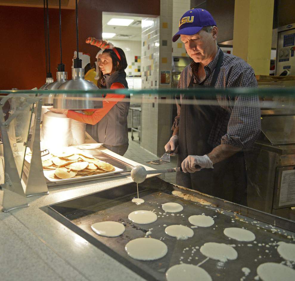 Photos: LSU Finals Week Presidential Pancake Breakfast _lowres