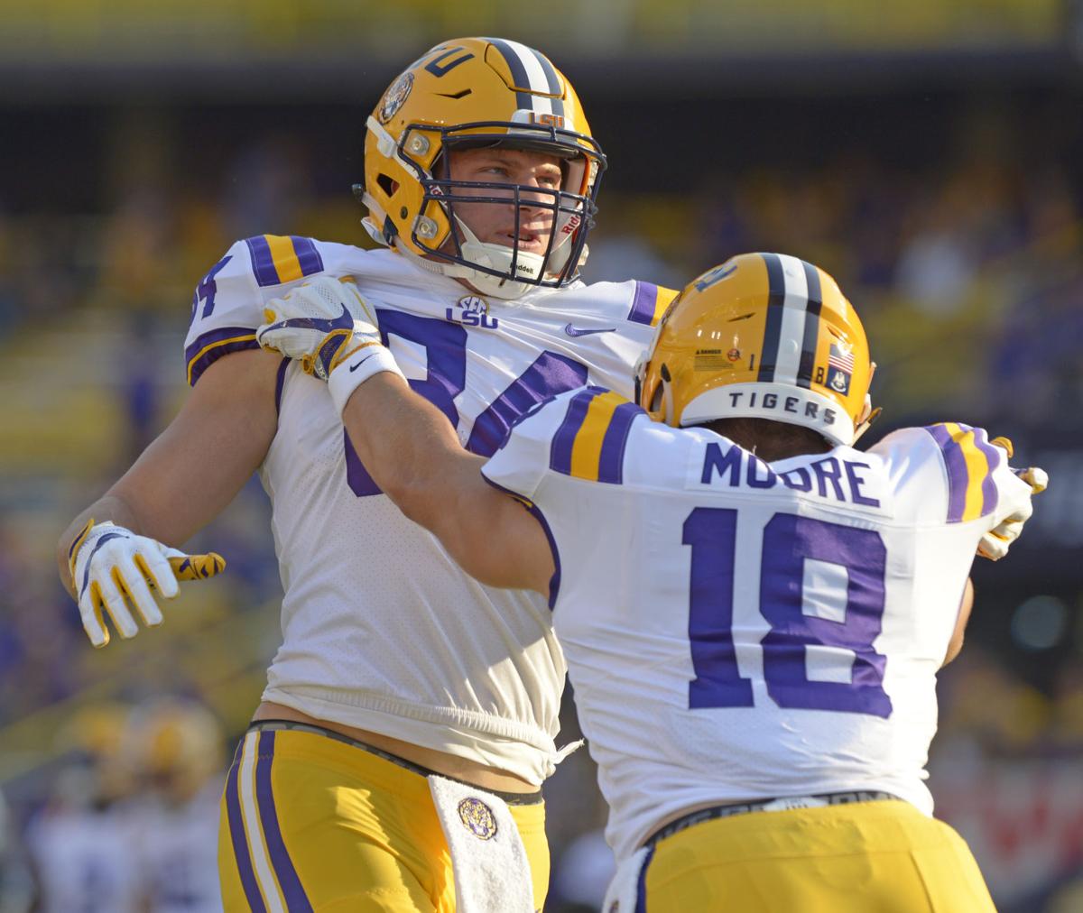 lsuchattanooga.091017 HS 1049.JPG