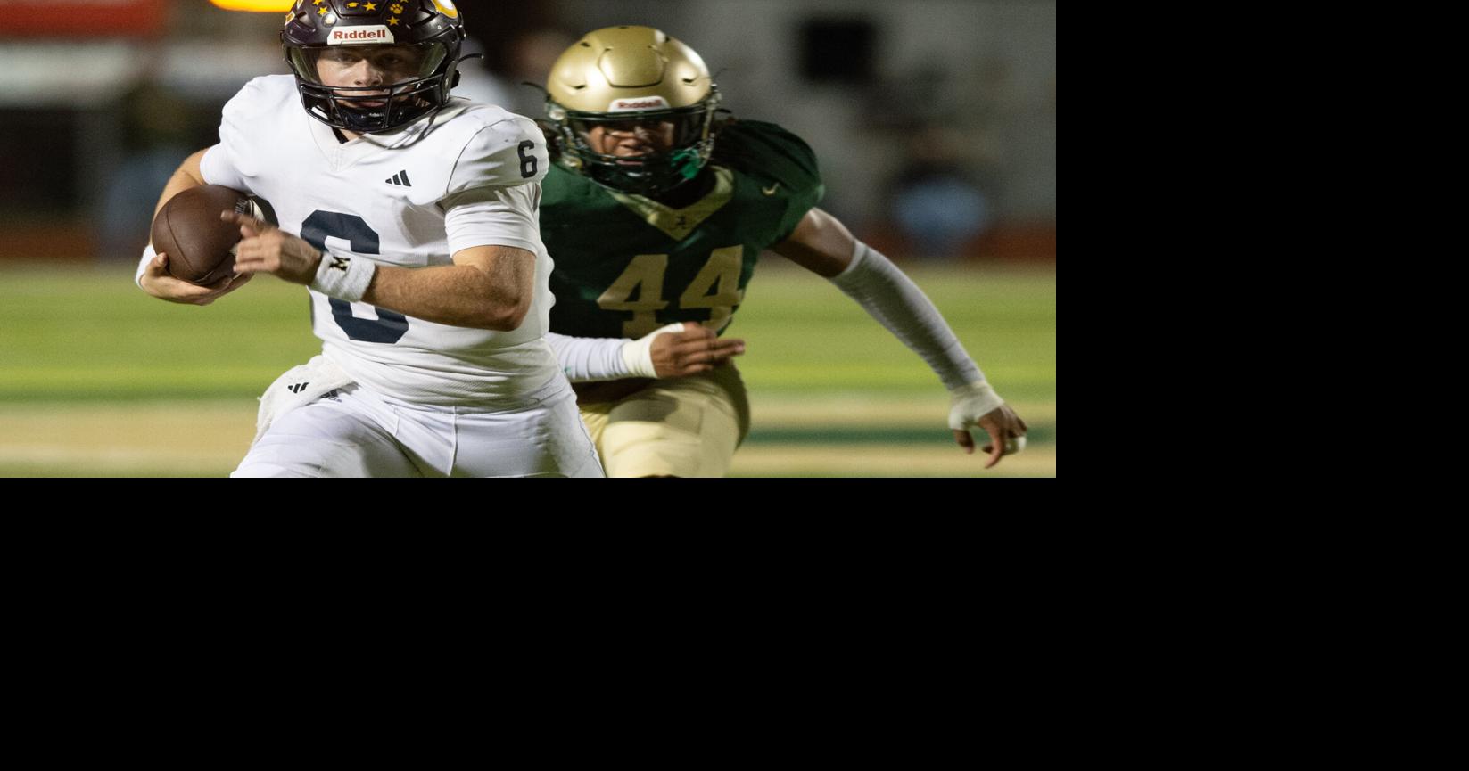 List of the Top 10 quarterbacks in the Acadiana area for 2026