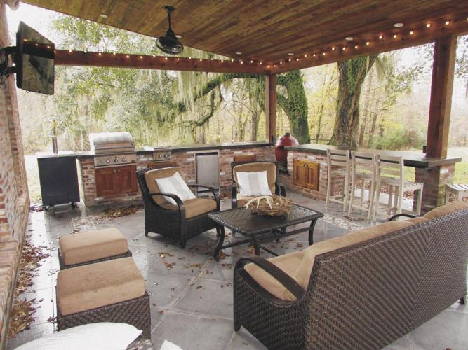 The Lacewood Home in St. Francisville Real Estate