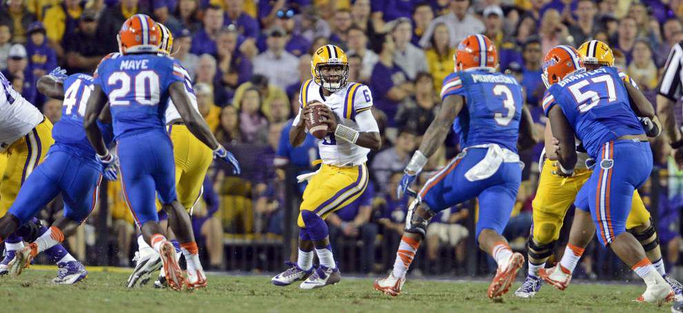 Photos: Trick play, powerful Leonard Fournette runs, wild crowd all part of LSU's big win vs. Florida _lowres