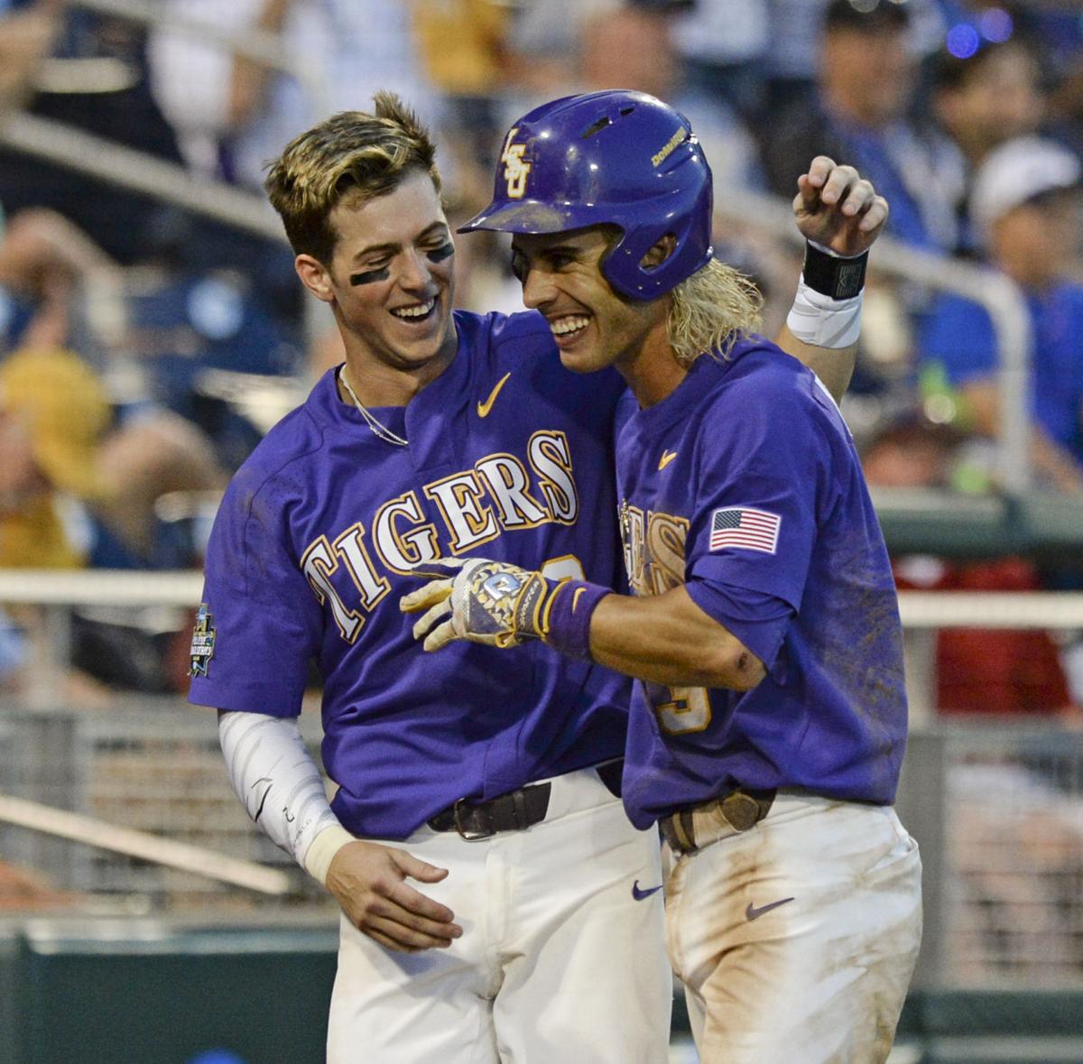 Back To Black Lsu S Paul Mainieri Not A Fan Of Kramer Robertson S Surprise Blond Look Lsu Theadvocate Com