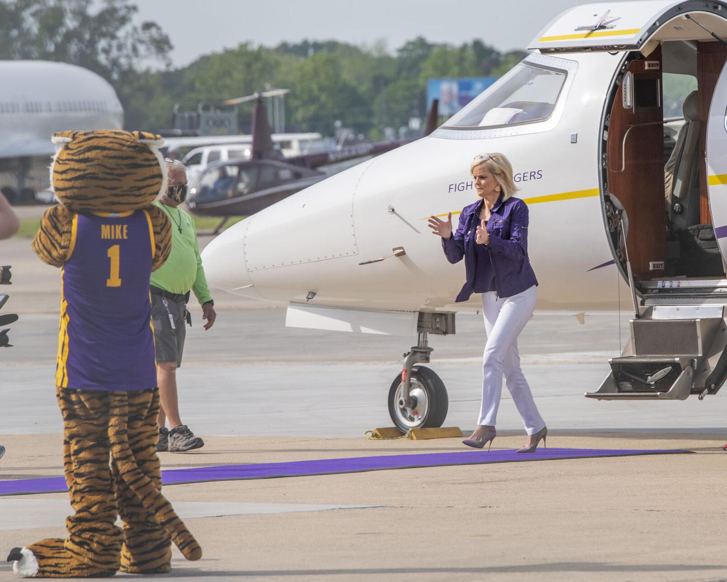 Kim Mulkey has landed: See LSU's new women's basketball ...