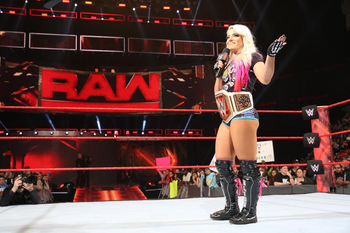 Wrestlemania's 'heels,' 'faces' say biggest battle is making fans