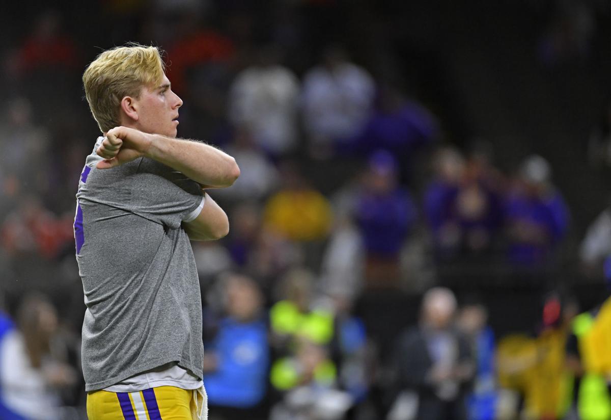 Lsu Football Begins Workouts Tuesday What Does That Mean And