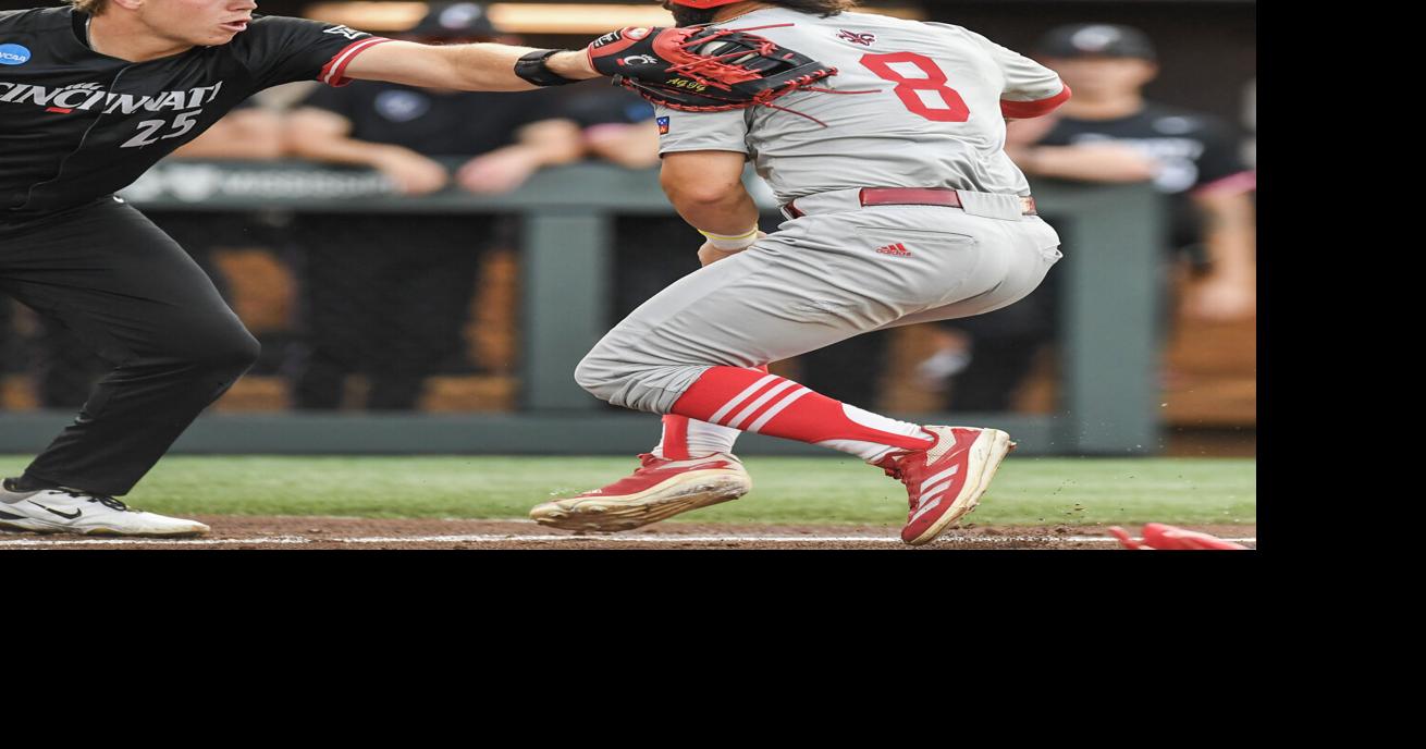Cincinnati's power bats overpower Cajuns in Starkville Regional opener May 29, 2026 May 29, 2026 Updated 16 mins ago 2 min to read