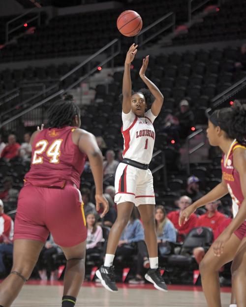 Aca Ulwomenhoops3 012620 Theadvocate Com