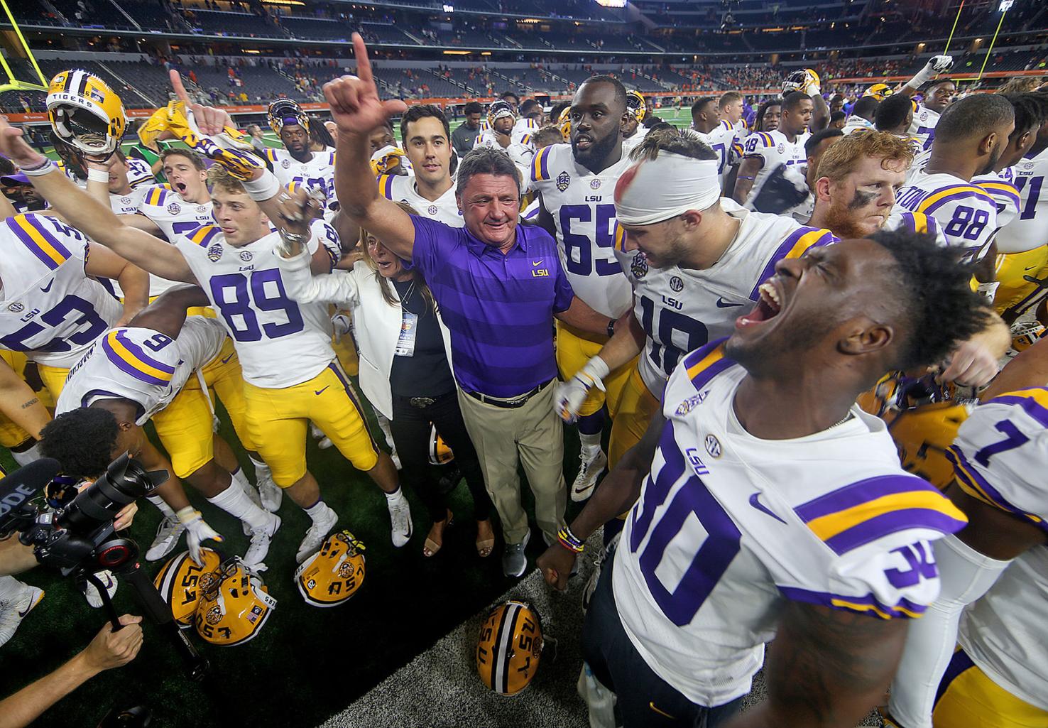 LSU football releases depth chart ahead of 2019 season opener against