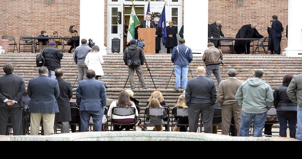 Trey Haik New Iberia s first new city judge in 33 years takes oath of