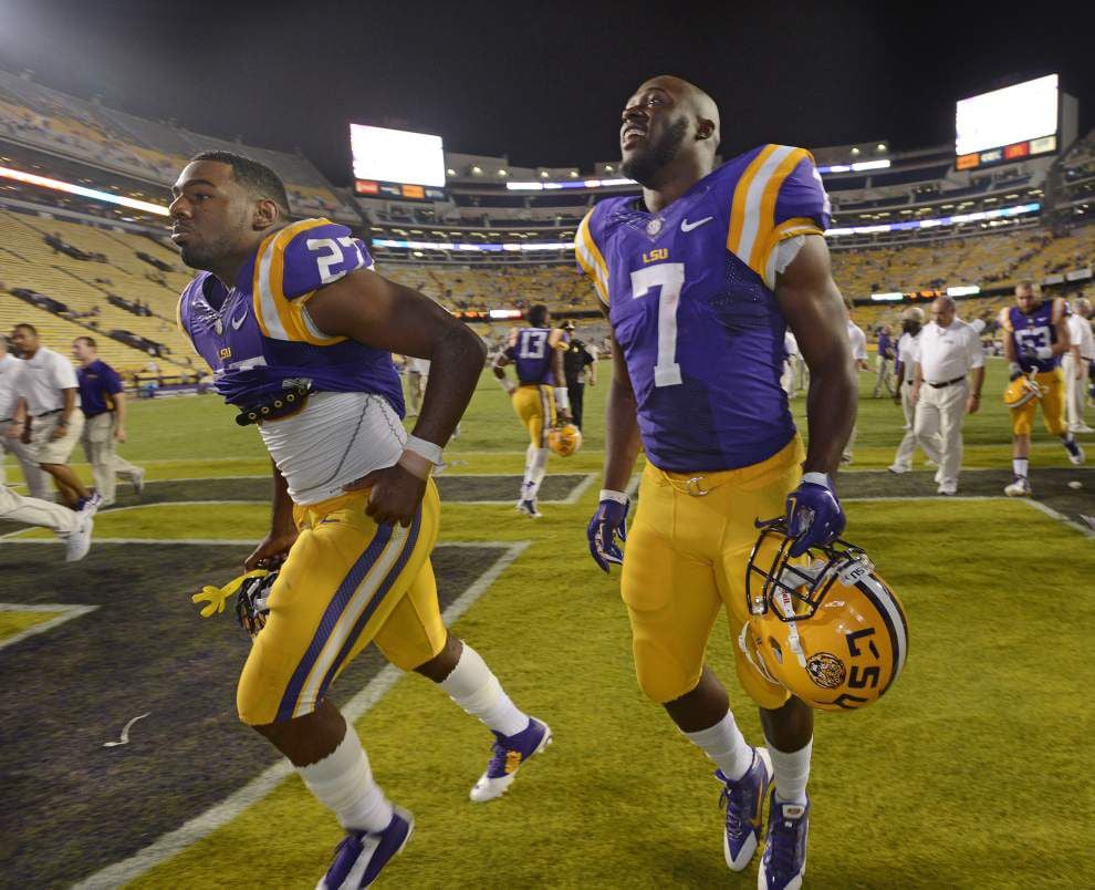 Photos: LSU Tigers ULM Warhawks _lowres