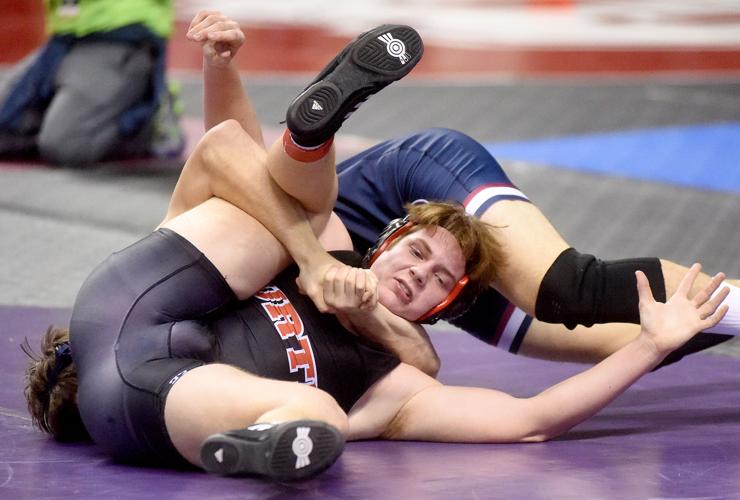 State wrestling tournament New Orleans area teams doing well after