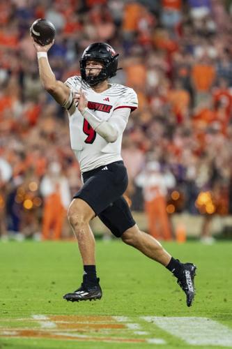 Louisville Clemson Football