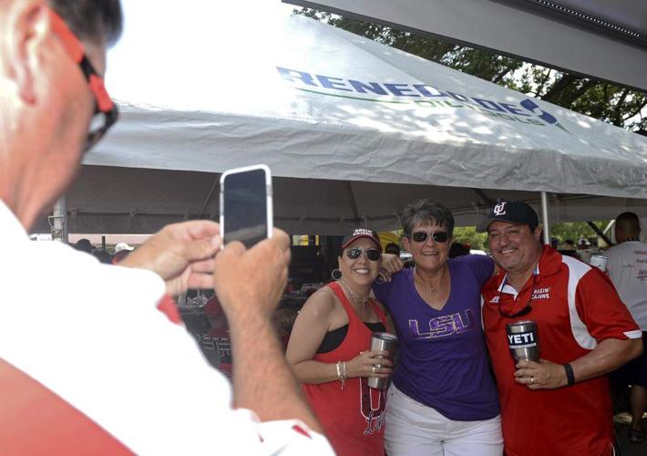 Photos NCAA super regional tailgating before the LSU vs. ULLafayette