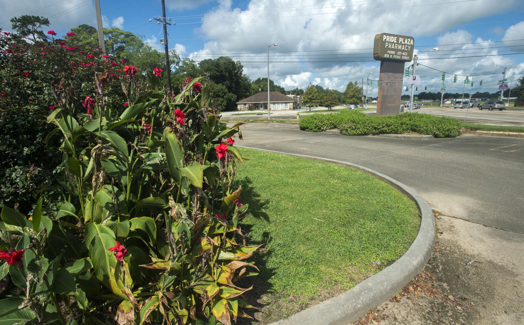 Acadiana Cares to open clinic in former Pride Plaza