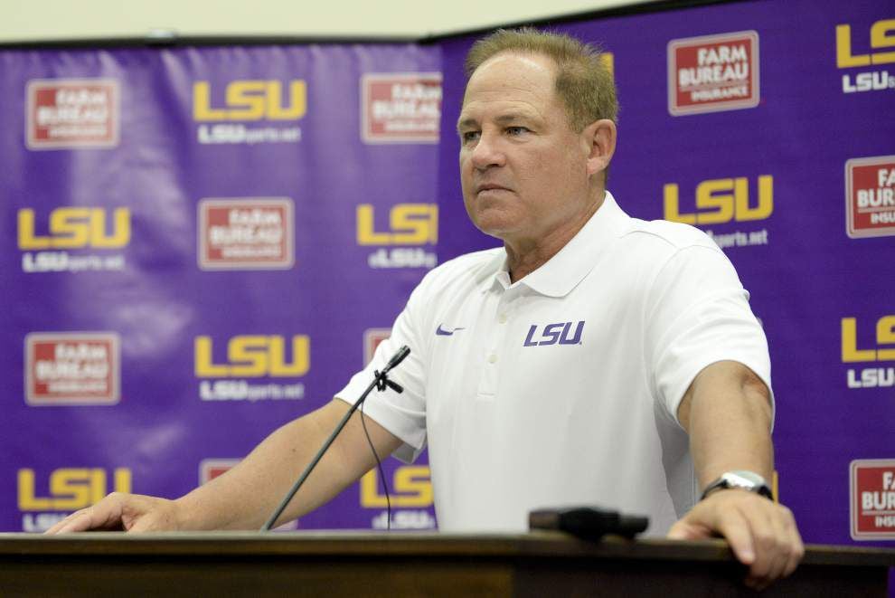 LSU football chat with Advocate sportswriter Ross Dellenger, Thursday at 11 a.m. _lowres