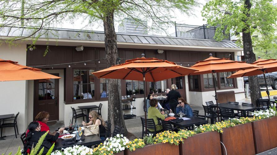 BR.cochaliv.041923 TS 360.jpg