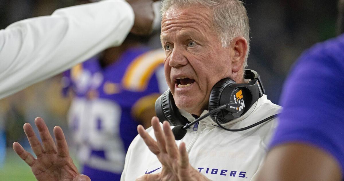 Brian Kelly von der LSU sagte, die SEC-Trainer unterstützen ein jährliches ...