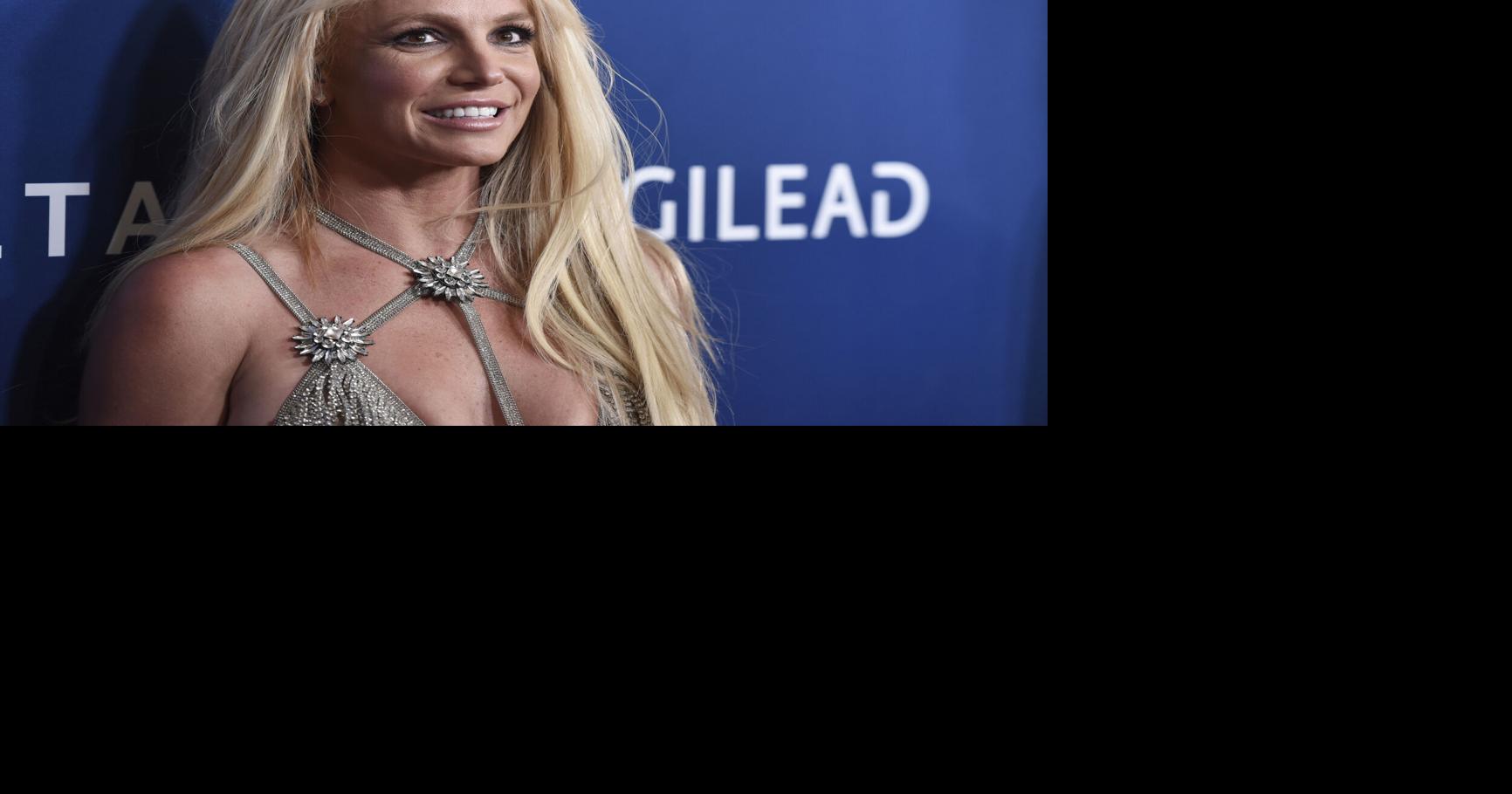 Louisiana pop star Britney Spears checks herself into rehab 5 weeks after her DUI arrest