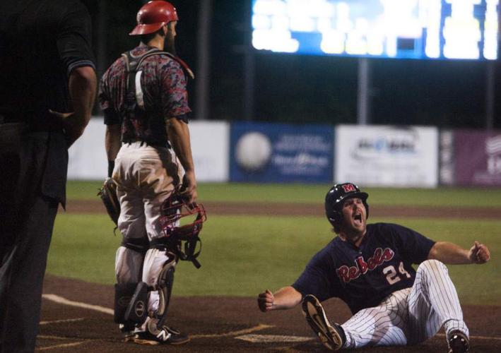 Photo gallery Ragin Cajun fans turn out for Game 3 of NCAA Super Regional News