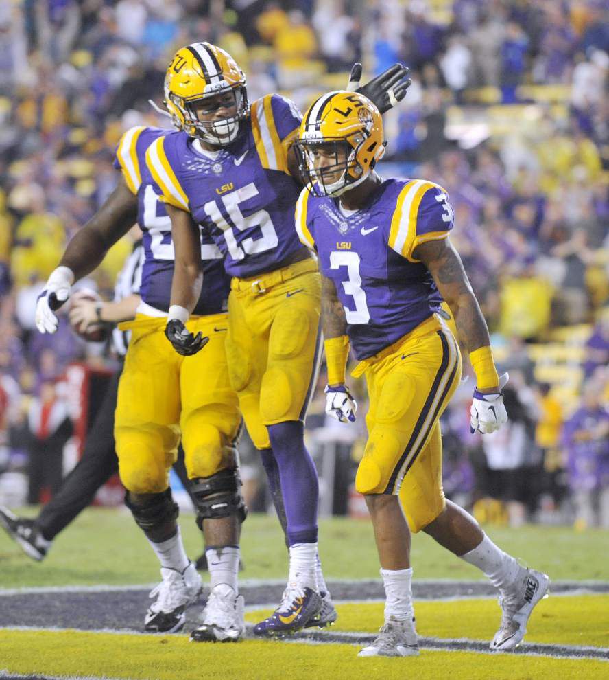 Photos: Rain, puddles and another big win in Tiger Stadium as LSU hosts Western Kentucky _lowres