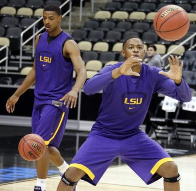 Espn Basketball Analyst Jay Bilas Wonders Why Lsu Didn T Win More